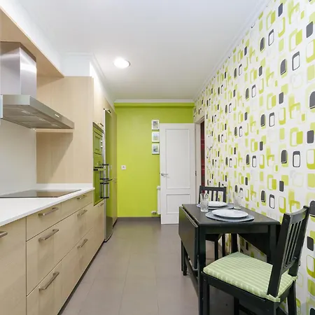 Con Parking Gratis En El Centro By Vigo