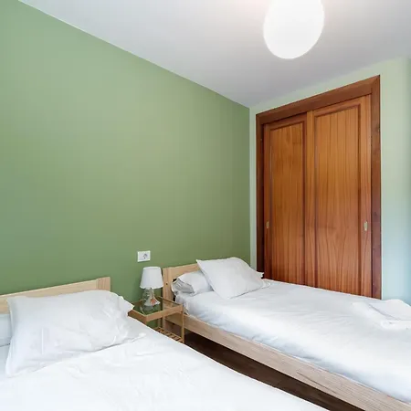 Con Parking Gratis En El Centro By * ויגו