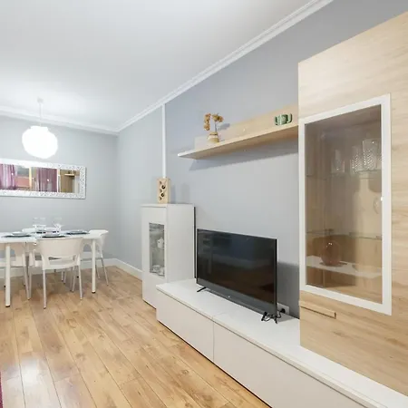 Con Parking Gratis En El Centro By דירה *