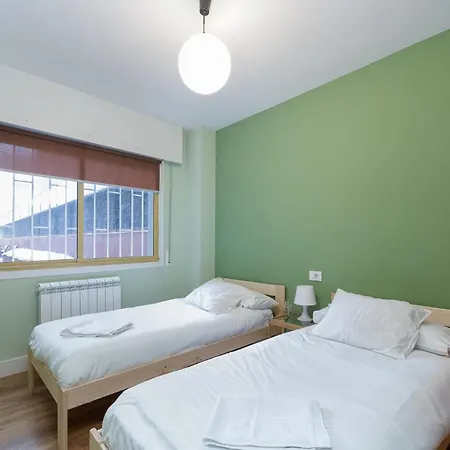 Con Parking Gratis En El Centro By * ויגו