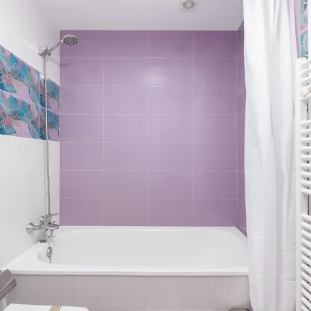 Con Parking Gratis En El Centro By * ויגו