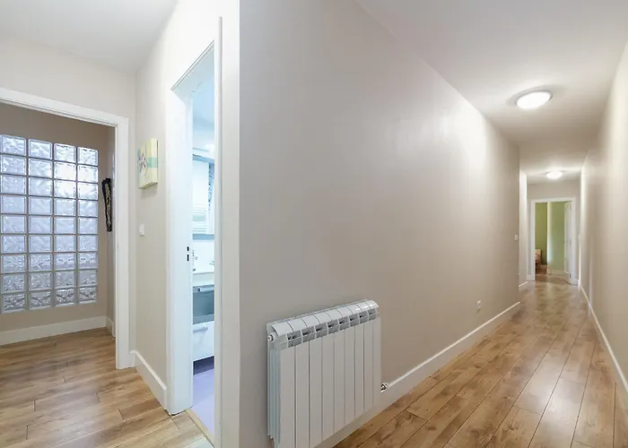 Con Parking Gratis En El Centro By Apartment